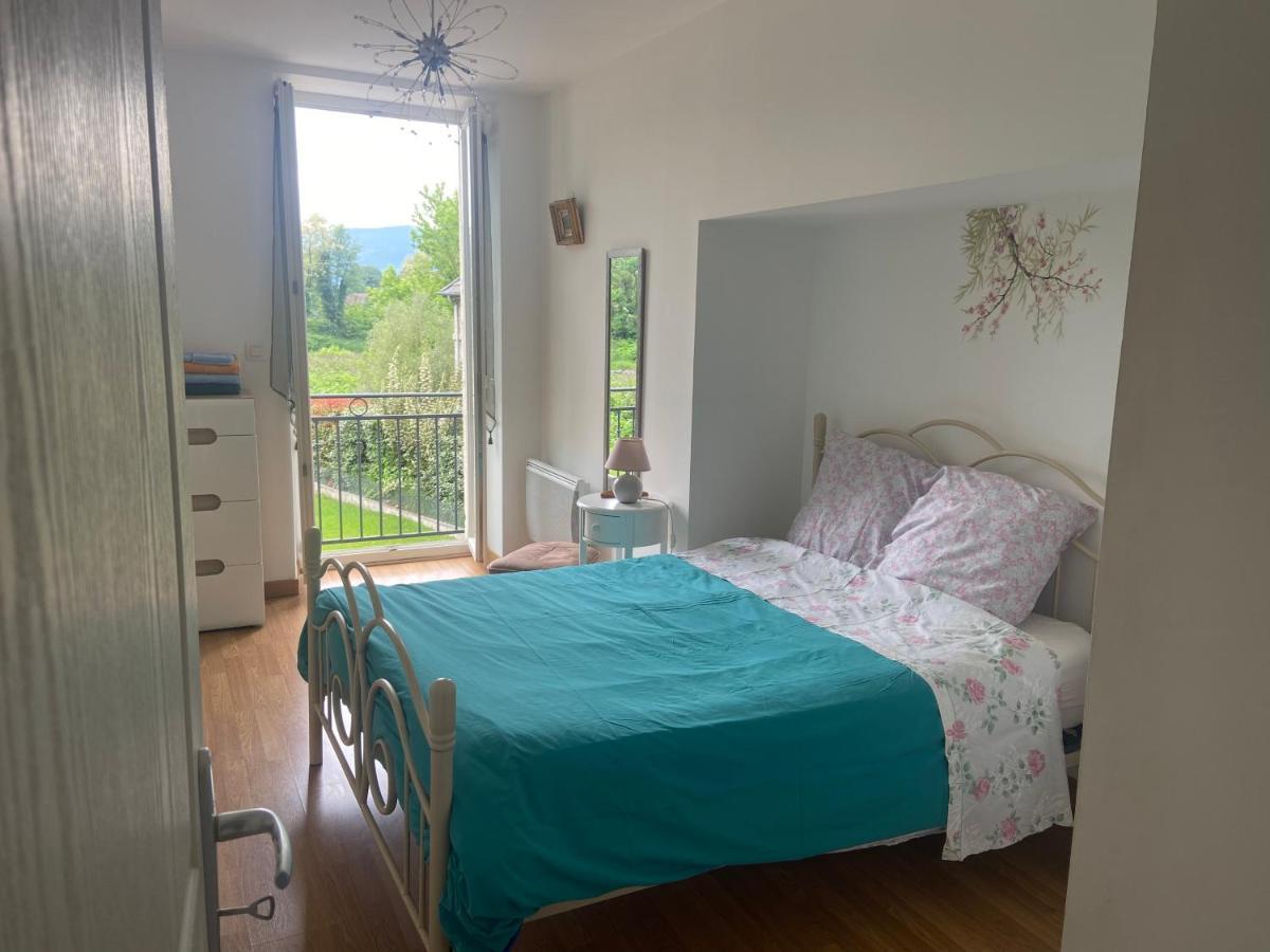 Au Chateau Saint Blaise Apartment Virignin
